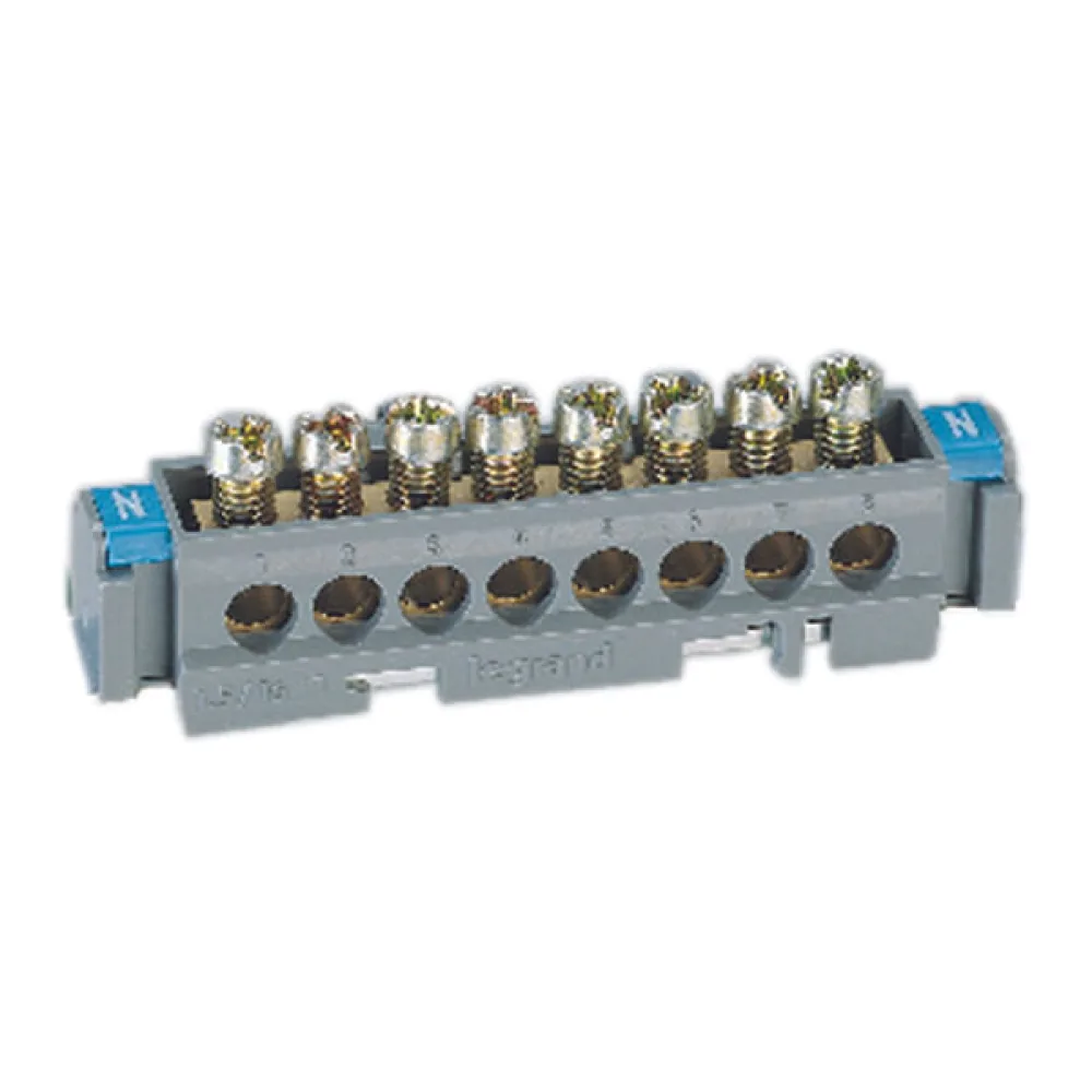 Regleta Universal 8 Entradas 482204 Legrand